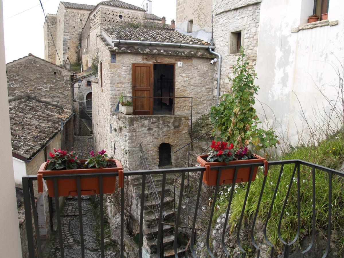 Dimora Forgione B&B - ปิเอเตรลชินา ภายนอก รูปภาพ