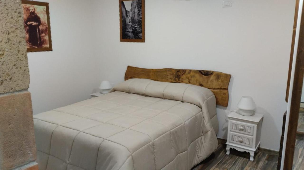 Dimora Forgione B&B - ปิเอเตรลชินา ภายนอก รูปภาพ