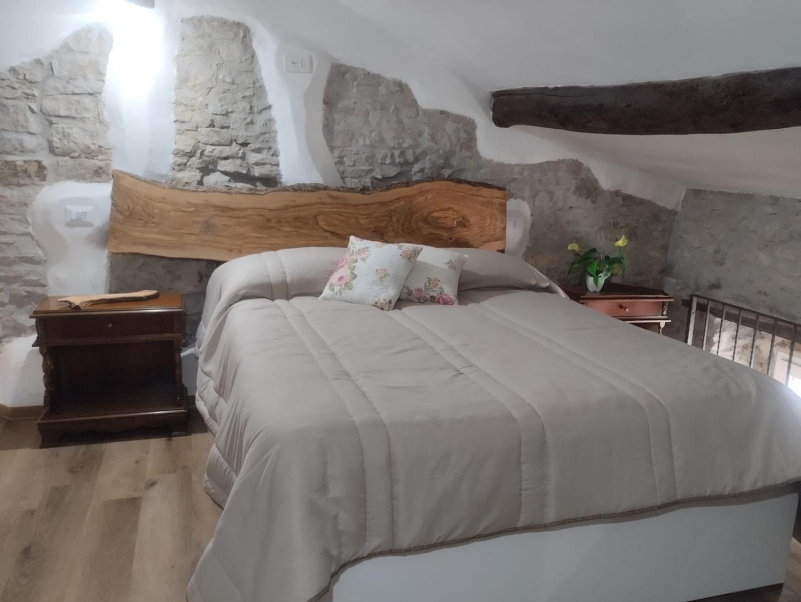 Dimora Forgione B&B - ปิเอเตรลชินา ภายนอก รูปภาพ