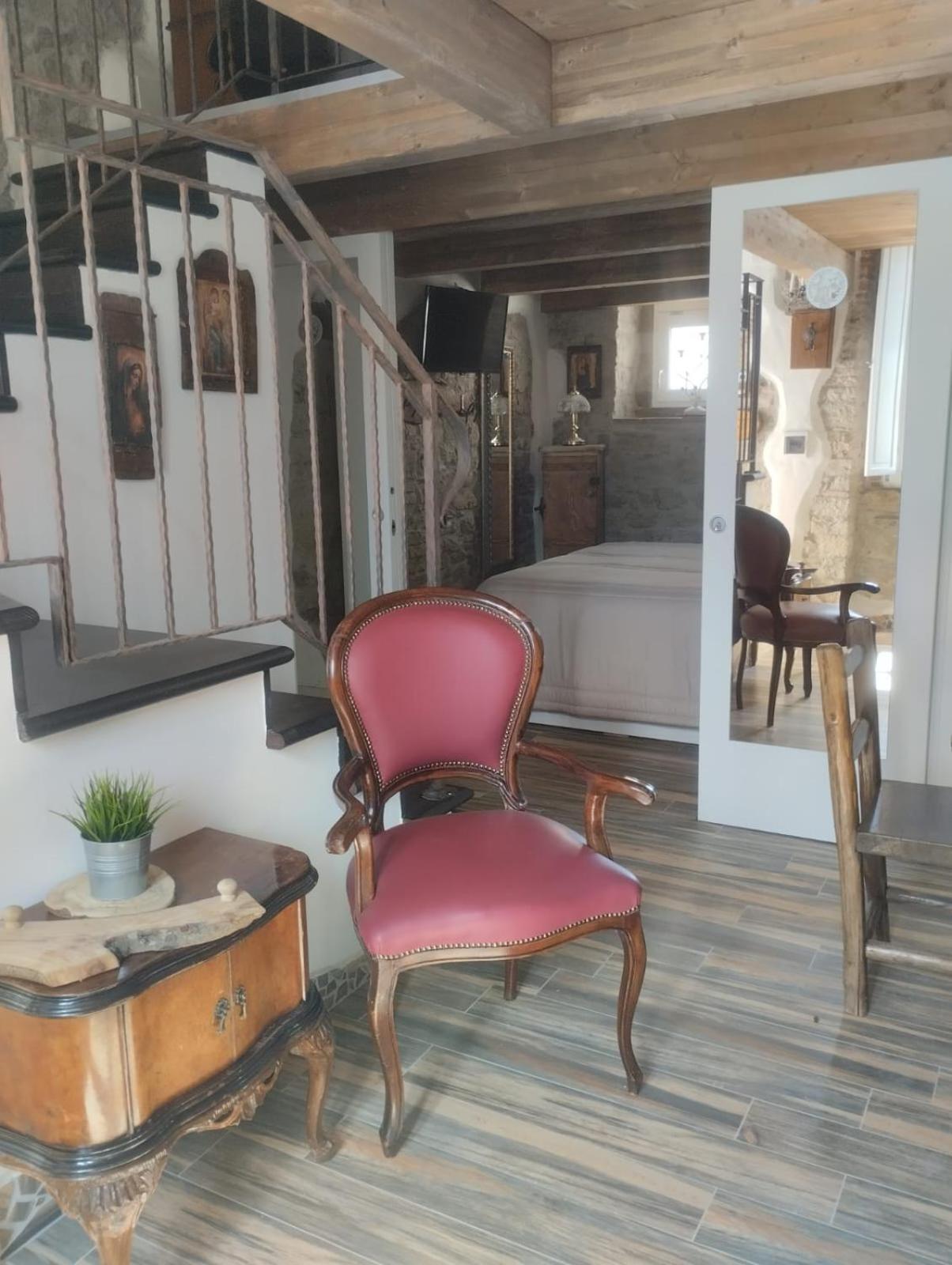 Dimora Forgione B&B - ปิเอเตรลชินา ภายนอก รูปภาพ