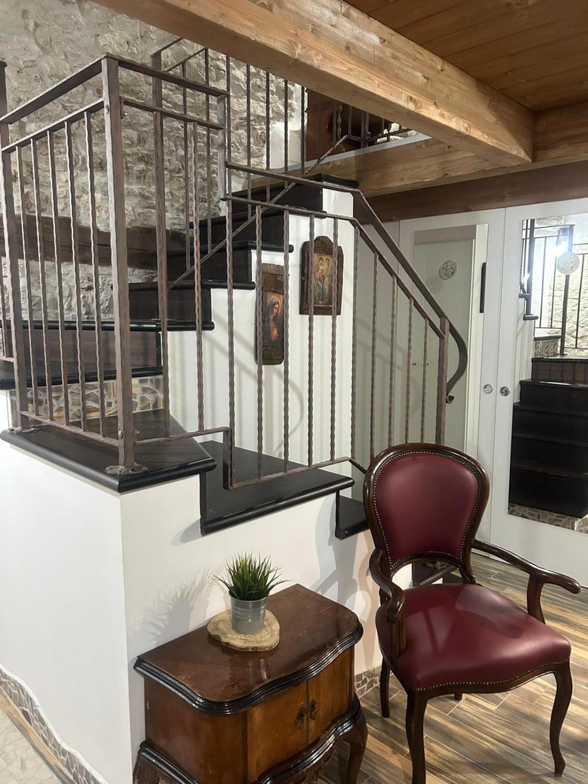Dimora Forgione B&B - ปิเอเตรลชินา ภายนอก รูปภาพ