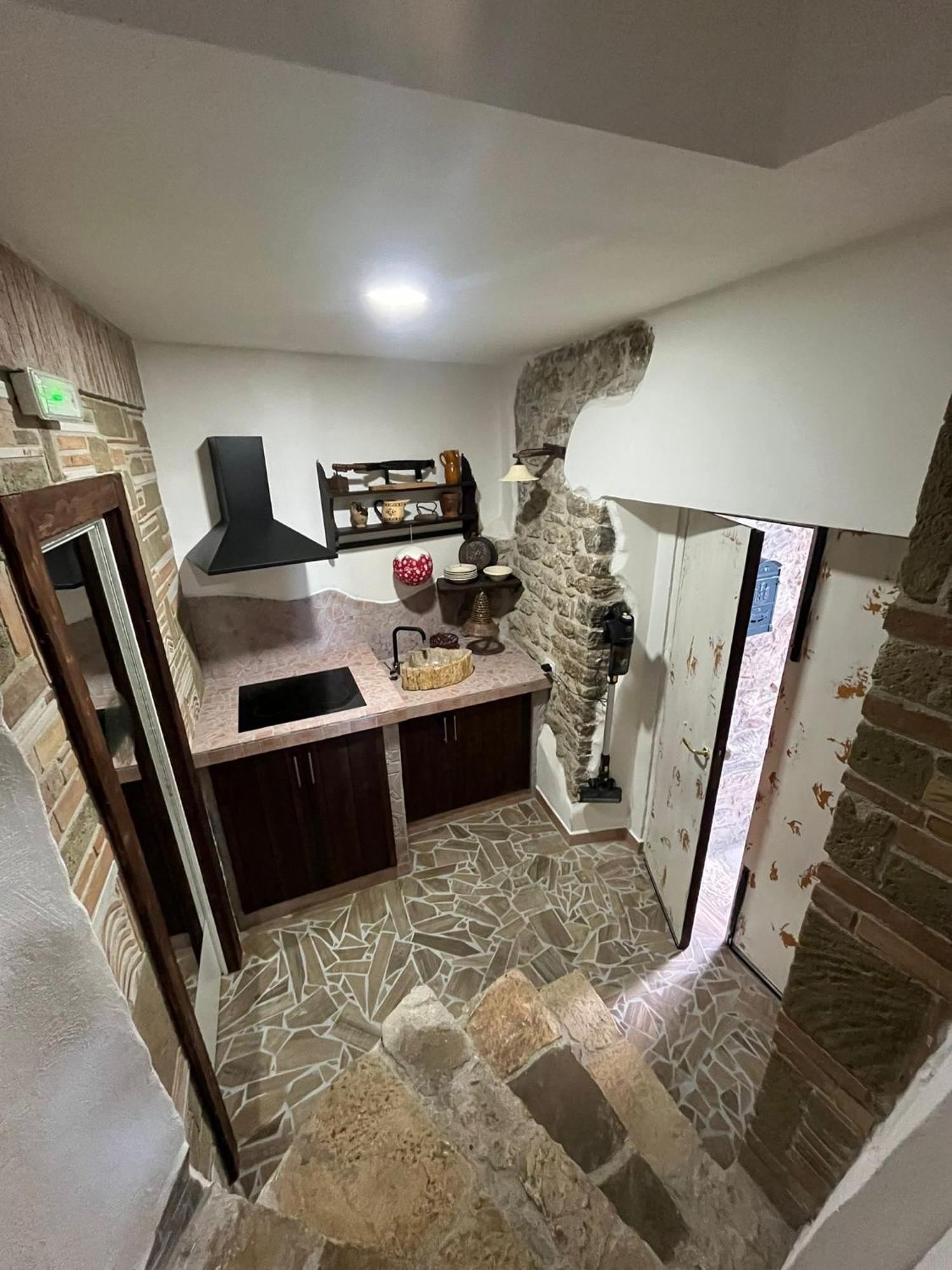 Dimora Forgione B&B - ปิเอเตรลชินา ภายนอก รูปภาพ